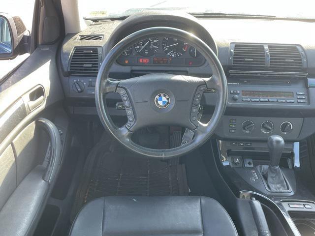 used 2004 BMW X5 car