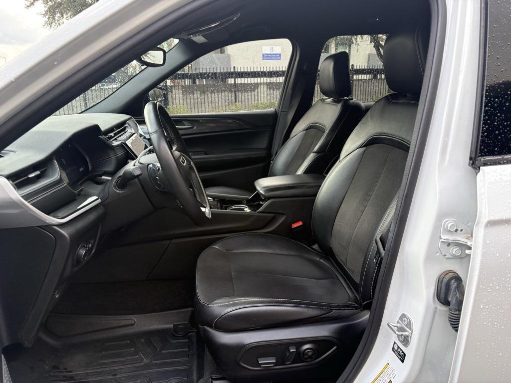 used 2022 Jeep Grand Cherokee L car, priced at $30,973