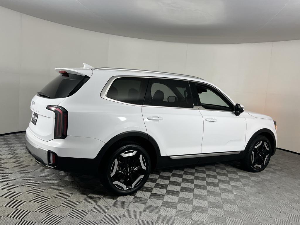 used 2024 Kia Telluride car, priced at $34,675