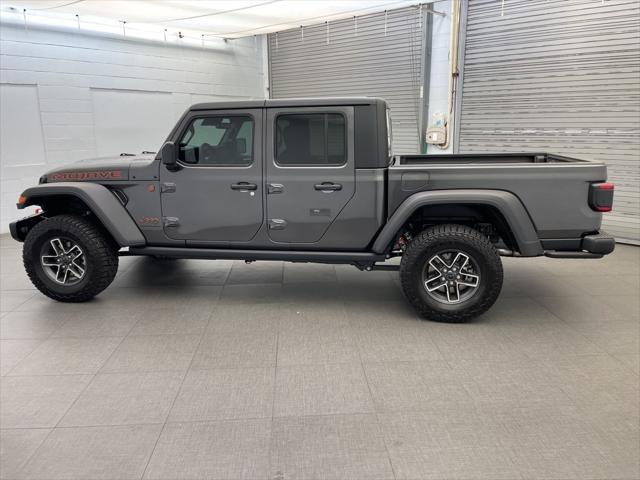 new 2024 Jeep Gladiator car, priced at $59,656