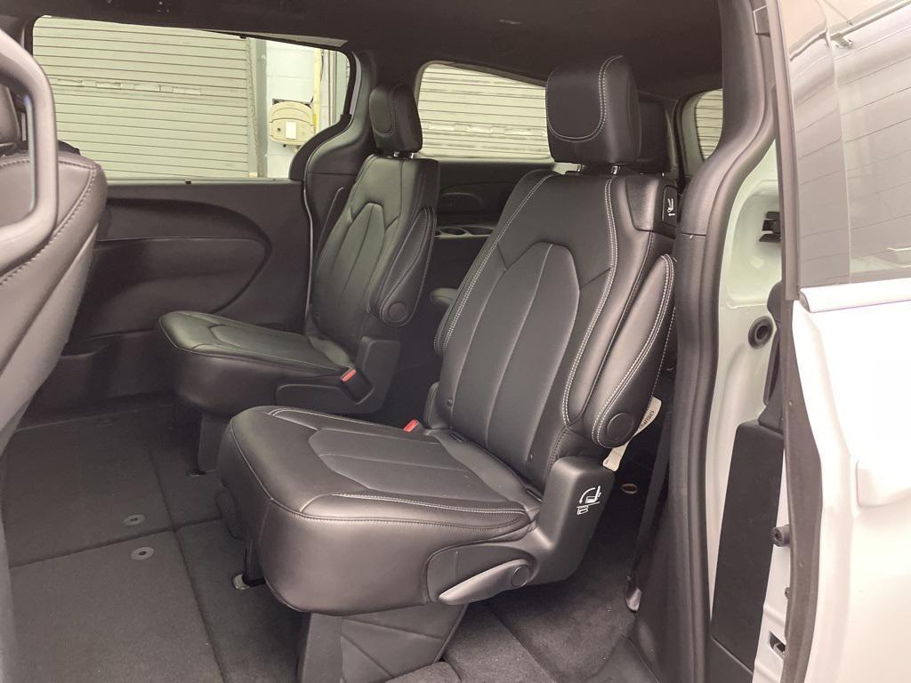 new 2026 Chrysler Pacifica car, priced at $41,614