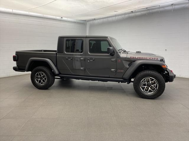 new 2024 Jeep Gladiator car, priced at $53,555