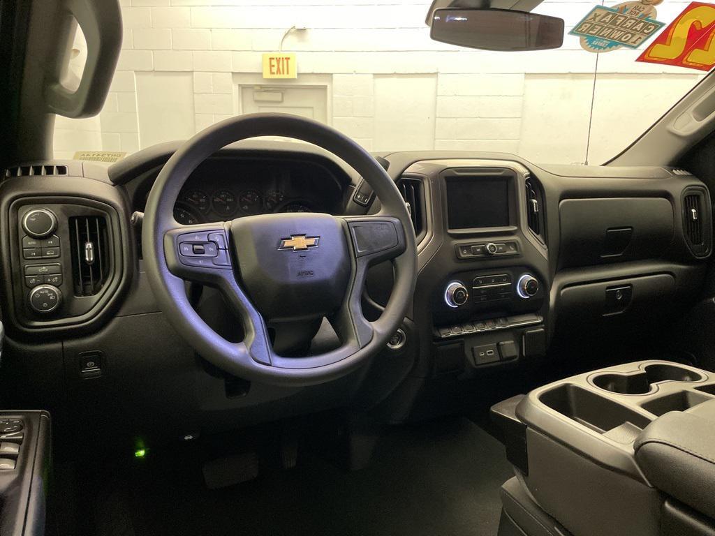 used 2022 Chevrolet Silverado 1500 car, priced at $30,573