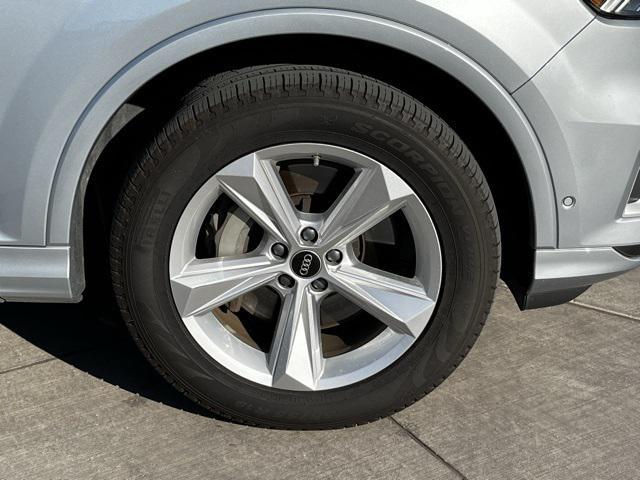 used 2024 Audi Q7 car, priced at $48,573