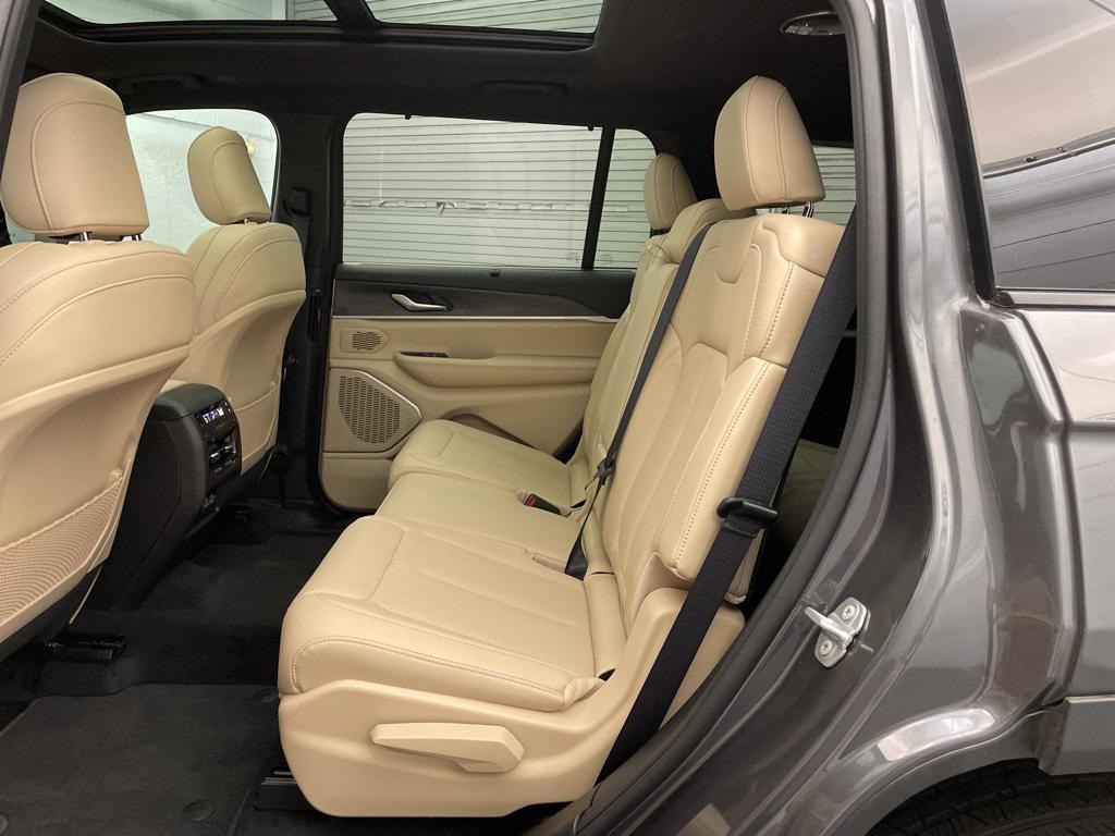 new 2025 Jeep Grand Cherokee L car, priced at $50,779