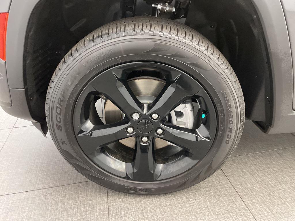 new 2025 Jeep Grand Cherokee L car, priced at $50,779