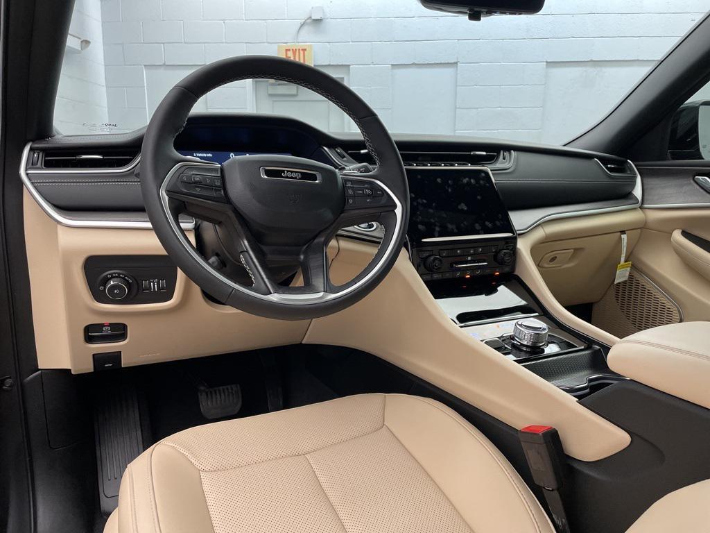 new 2025 Jeep Grand Cherokee L car, priced at $50,779