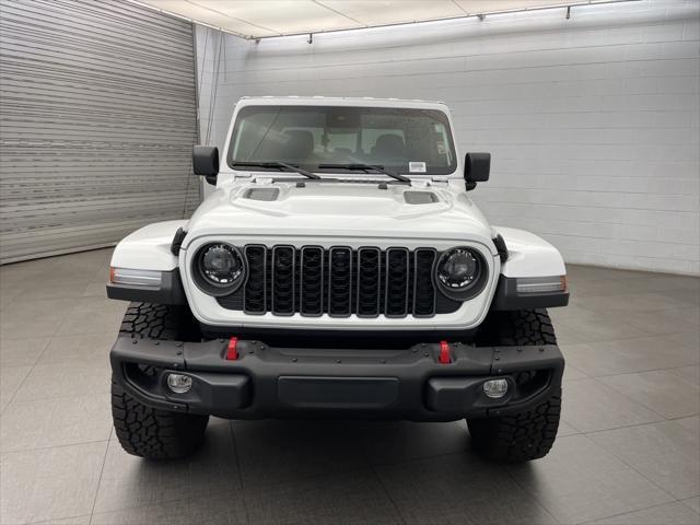 new 2025 Jeep Gladiator car, priced at $52,041
