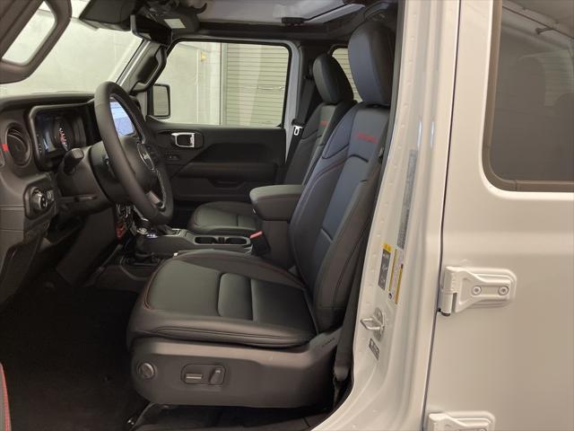 new 2025 Jeep Gladiator car, priced at $52,041