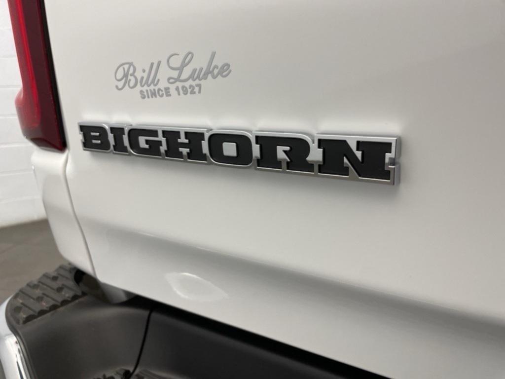 new 2025 Ram 1500 car, priced at $40,564