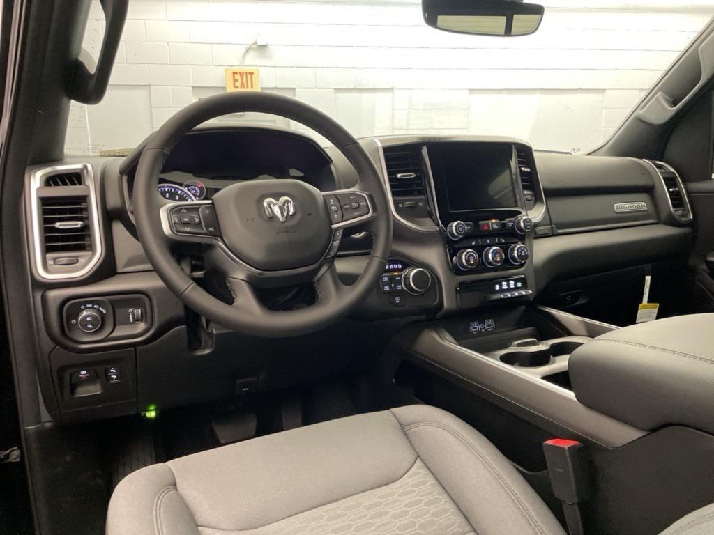 new 2025 Ram 1500 car, priced at $40,923