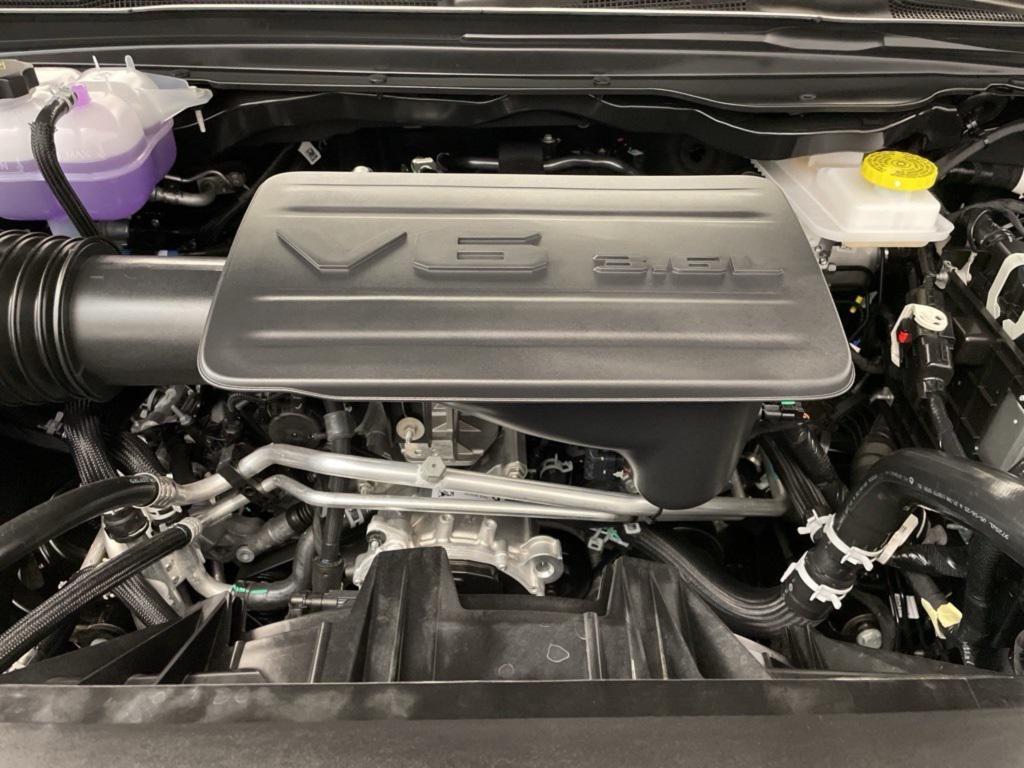 new 2025 Ram 1500 car, priced at $40,923