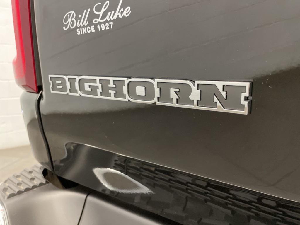 new 2025 Ram 1500 car, priced at $40,923