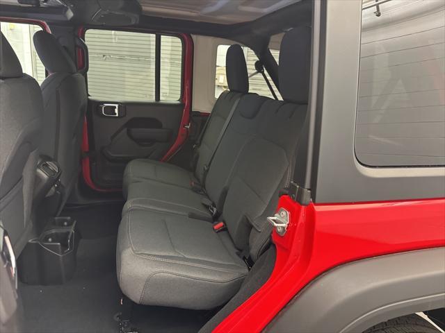 new 2025 Jeep Wrangler car, priced at $43,312