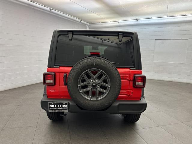 new 2025 Jeep Wrangler car, priced at $43,312