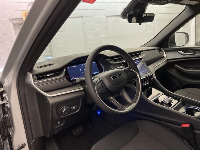 new 2025 Jeep Grand Cherokee car, priced at $34,630
