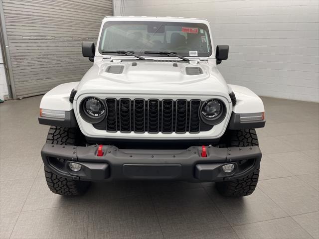 new 2024 Jeep Gladiator car, priced at $59,233