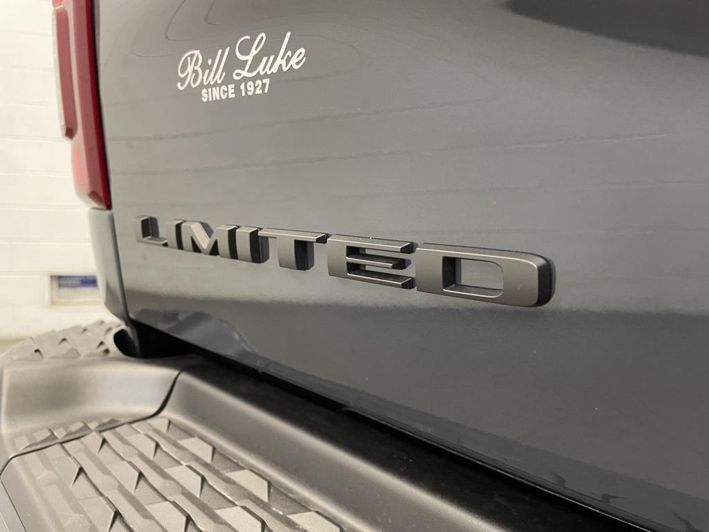 new 2026 Ram 3500 car, priced at $93,032