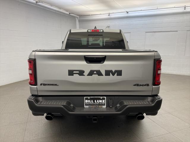 new 2025 Ram 1500 car, priced at $61,346