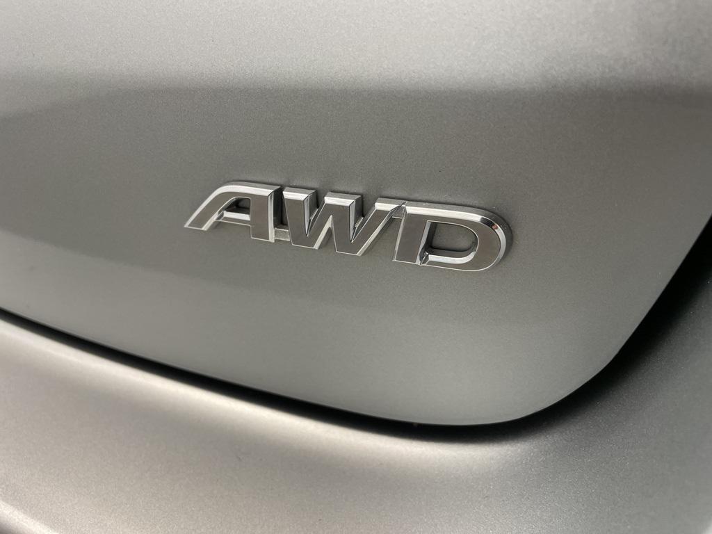 used 2018 Toyota Highlander car, priced at $19,573