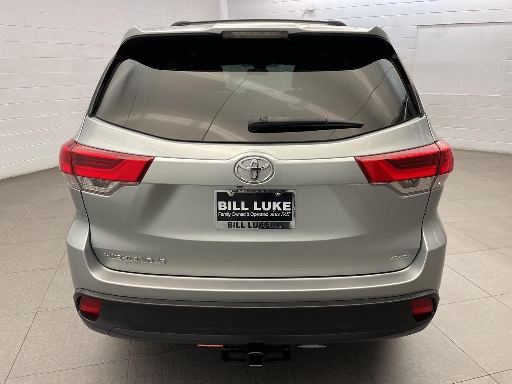 used 2018 Toyota Highlander car, priced at $19,573
