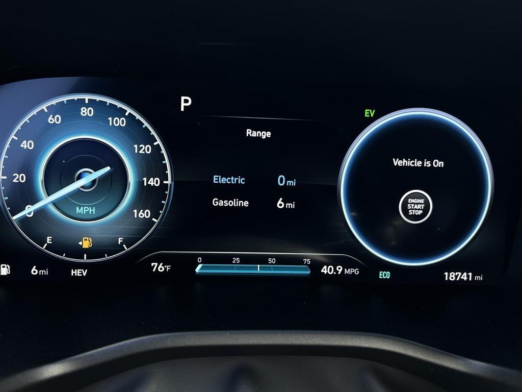 used 2022 Hyundai Santa Fe car, priced at $28,573