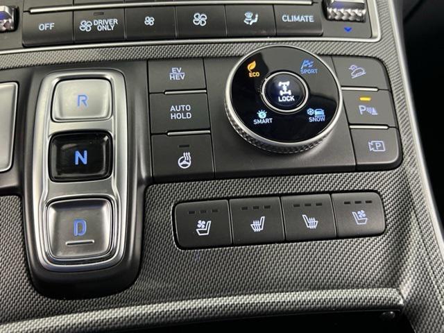 used 2022 Hyundai Santa Fe car, priced at $28,573