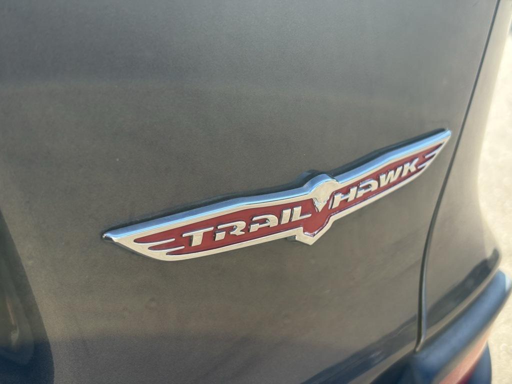 used 2020 Jeep Cherokee car, priced at $18,675