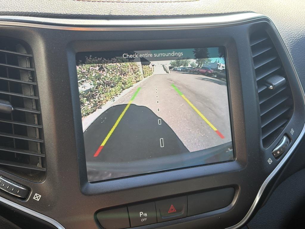 used 2020 Jeep Cherokee car, priced at $18,675