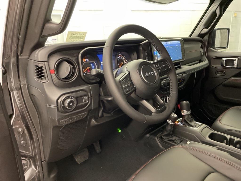 new 2025 Jeep Wrangler car, priced at $57,832