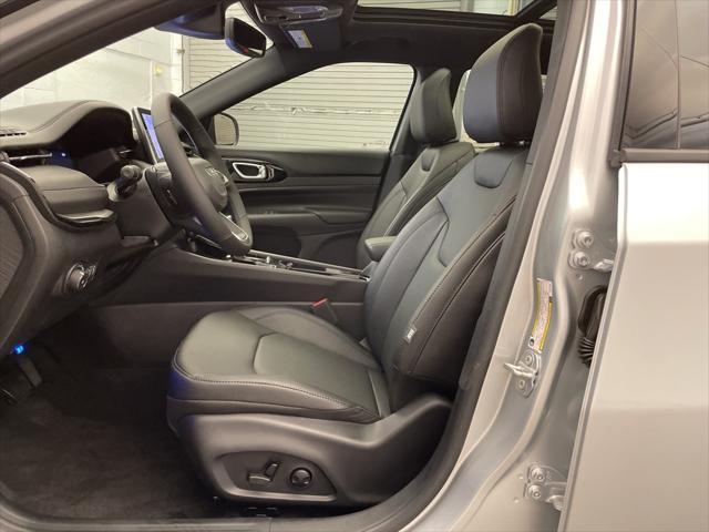 new 2025 Jeep Compass car, priced at $34,727