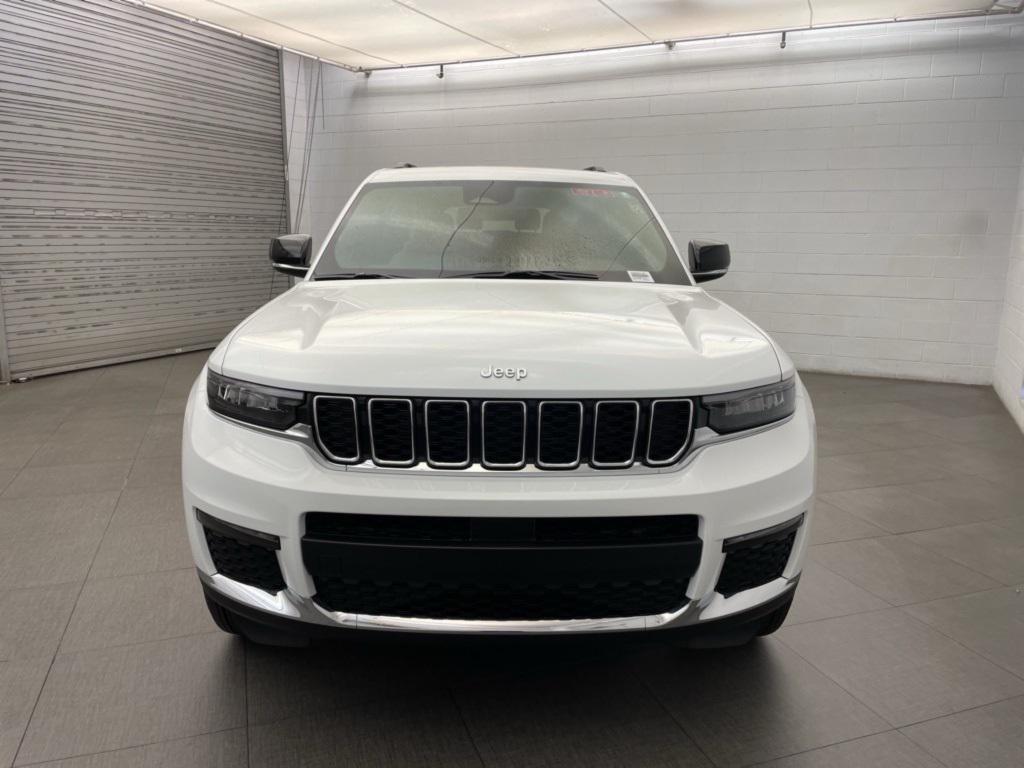 new 2025 Jeep Grand Cherokee L car, priced at $39,843