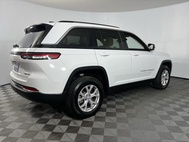 used 2022 Jeep Grand Cherokee car, priced at $29,575