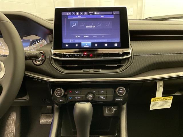 new 2025 Jeep Compass car, priced at $28,686