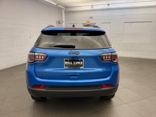 new 2025 Jeep Compass car, priced at $28,686