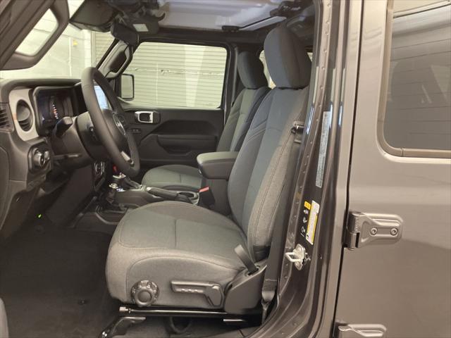new 2025 Jeep Wrangler car, priced at $43,312