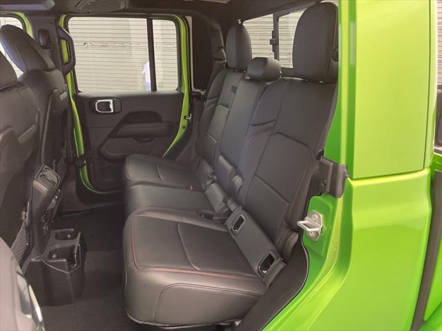 new 2025 Jeep Gladiator car, priced at $52,677