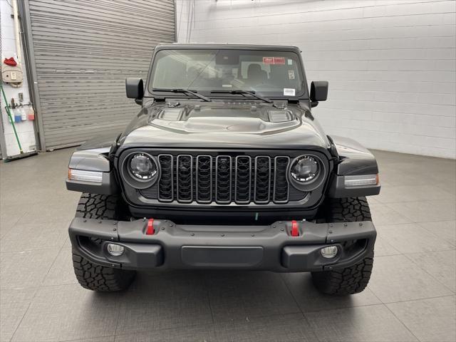 new 2024 Jeep Gladiator car, priced at $60,194