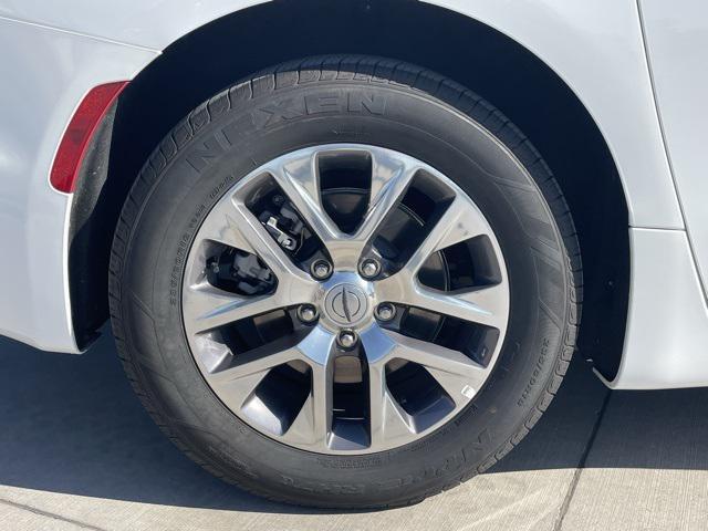 used 2024 Chrysler Pacifica car, priced at $43,973