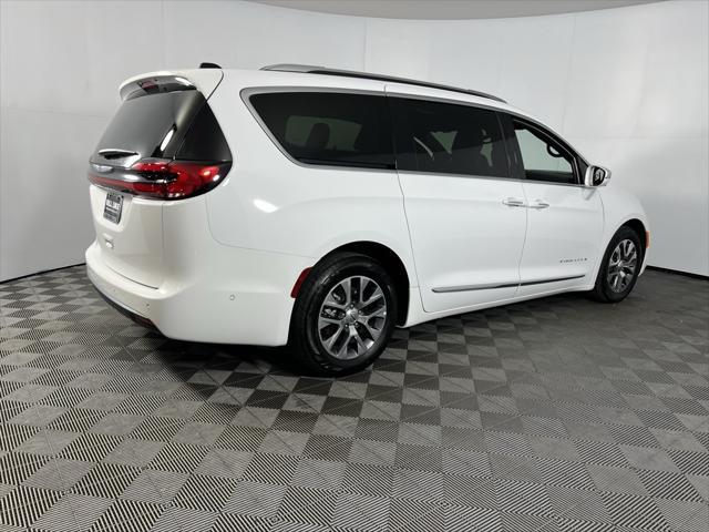 used 2024 Chrysler Pacifica car, priced at $41,573