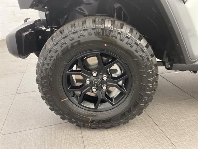 new 2025 Jeep Wrangler car, priced at $42,722