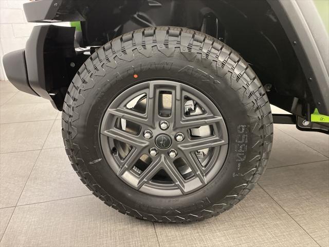 new 2025 Jeep Wrangler car, priced at $36,789