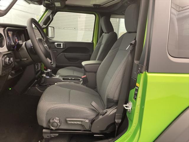new 2025 Jeep Wrangler car, priced at $36,789