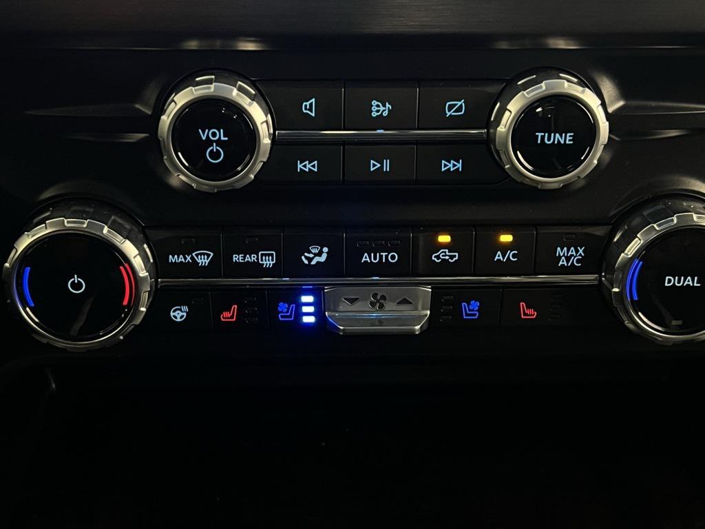 used 2023 Ford F-250 car, priced at $70,573