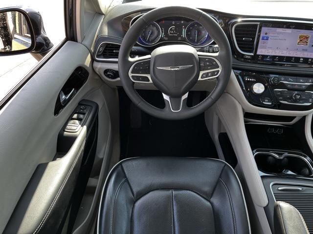 used 2024 Chrysler Pacifica car, priced at $34,973