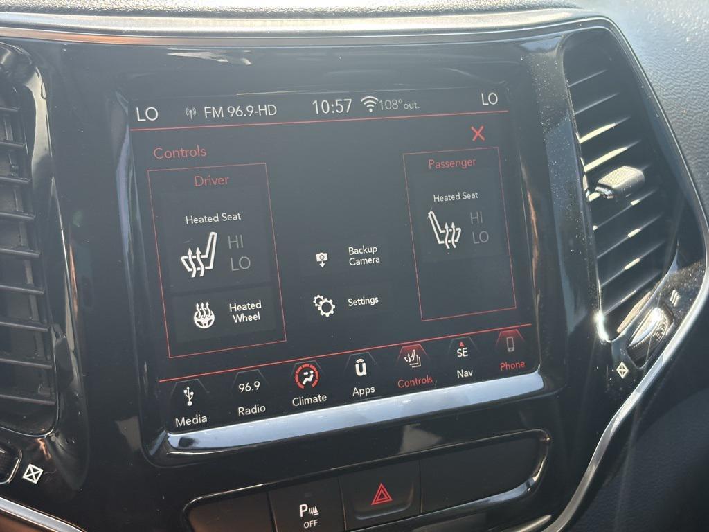 used 2019 Jeep Cherokee car, priced at $15,573