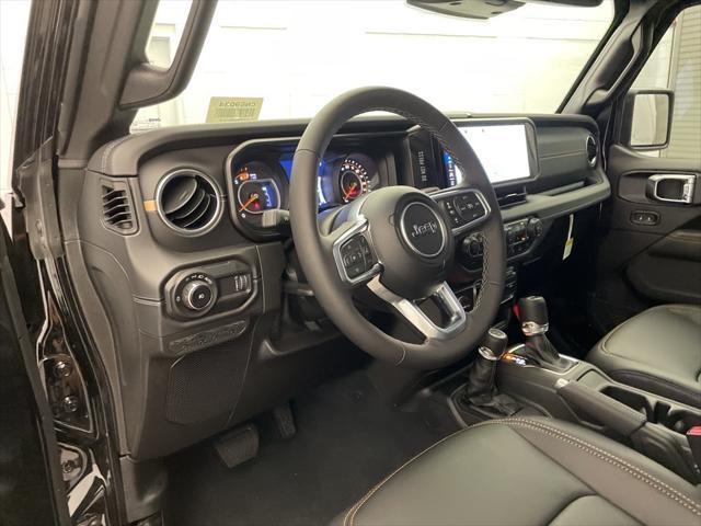 new 2025 Jeep Wrangler car, priced at $48,204