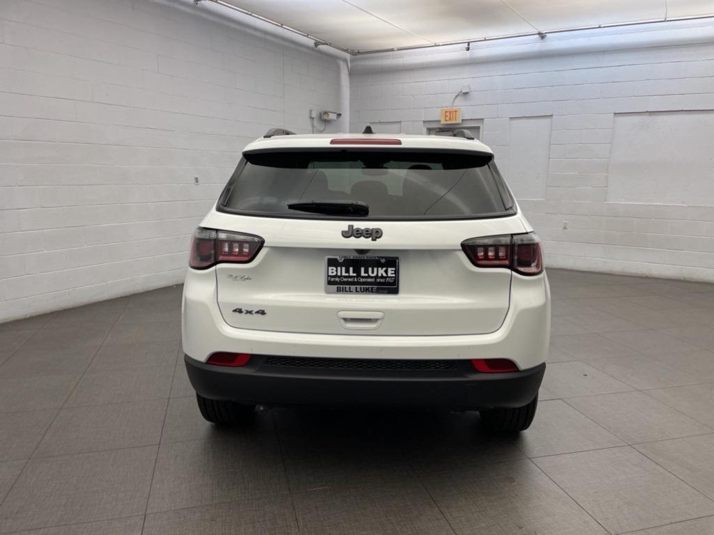 new 2026 Jeep Compass car, priced at $28,321