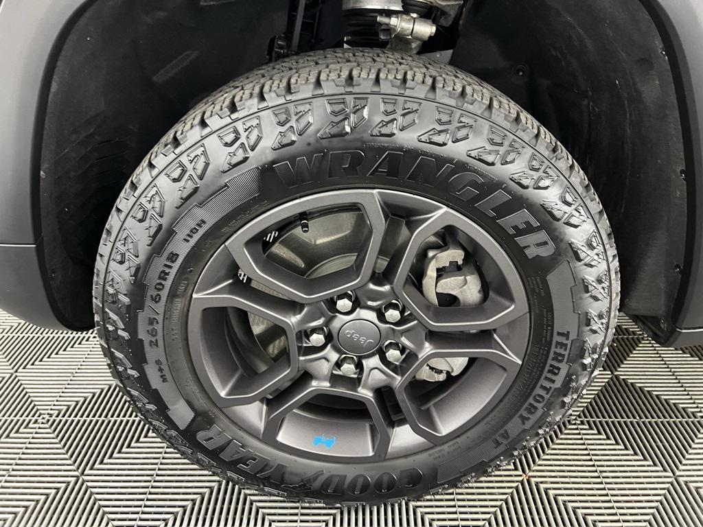 used 2024 Jeep Grand Cherokee 4xe car, priced at $36,975