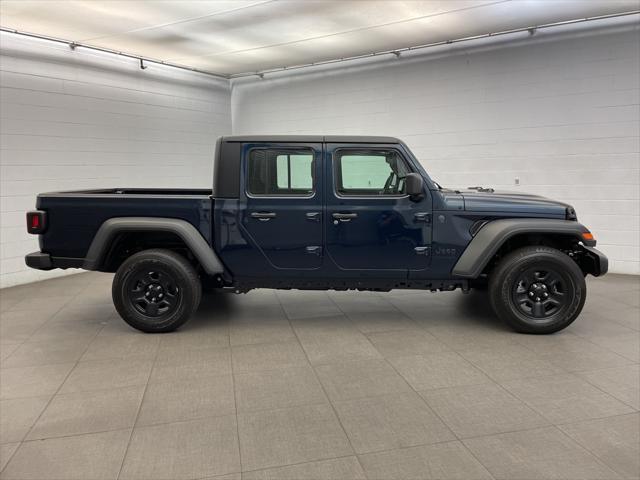 new 2025 Jeep Gladiator car, priced at $36,335
